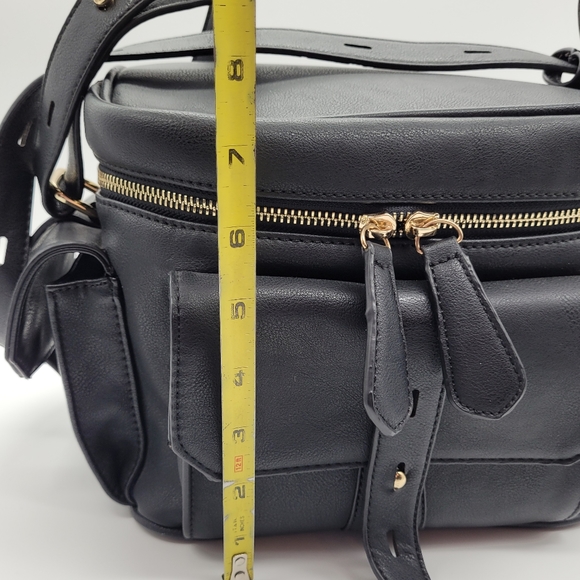 CHRISTIAN LACROIX | faux/ vegan leather camera saddle shoulder bag purse - Picture 9 of 11